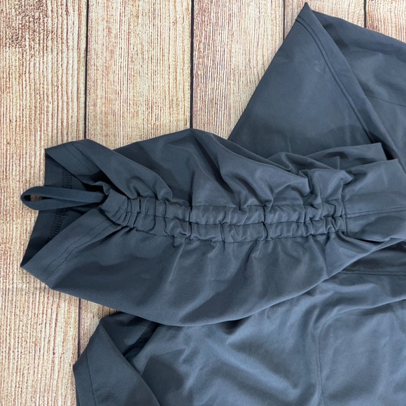 Athleta Crop Joggers Size 4 - Picture 5 of 6